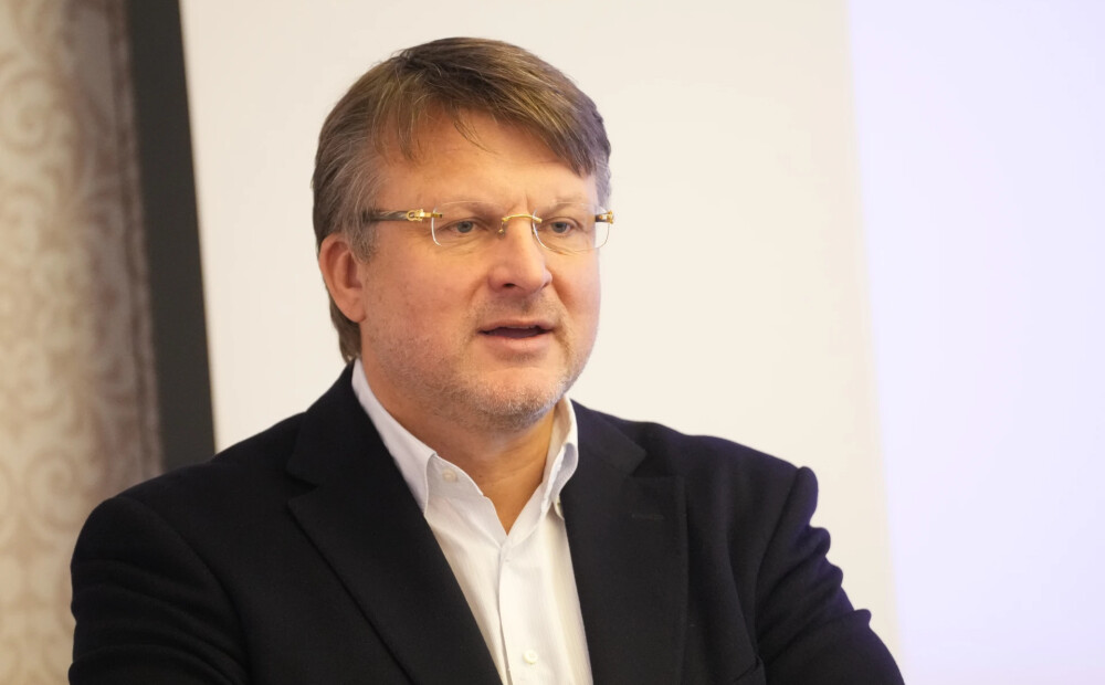 Šlesers grib Latvijā veidot jaunu banku un tēmē uz premjera vai Rīgas mēra amatu