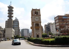 Libānā pulksteņi rāda dažādu laiku — valstī haoss