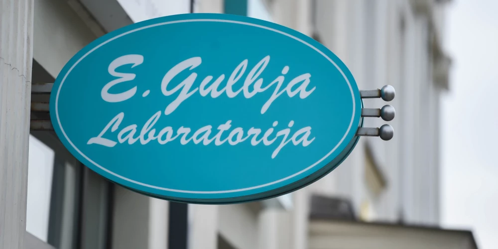 "E. Gulbja Laboratorija" ir Latvijā akreditēta privāta laboratorija, kas veic bioķīmiskus, mikrobioloģiskus, ķīmiskus, imunohematoloģiskus, hematoloģiskus, citoloģiskus, imunoloģiskus, biofizikālus, citoģenētiskus patoloģiskus no cilvēka vai dzīvnieka iegūtu materiālu izmeklējumus, ar mērķi nodrošināt slimību diagnostiku vai veselības novērtēšanu. Izmeklējamais materiāls (serums) tiek uzglabāts sasaldēts 1 mēnesi, lai varētu izmeklējumus turpināt. Laboratorijai ir 57 filiāles visos Latvijas novados.