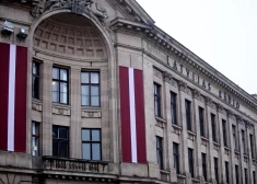 Latvijas Radio darbinieki prasa apturēt sasteigto sabiedrisko mediju apvienošanu