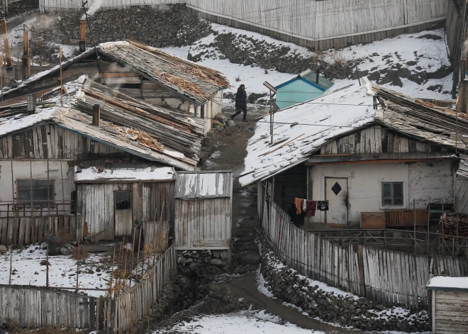 Ziemeļkoreja aizslēdz pilsētu, jo pazudušas 653 lodes