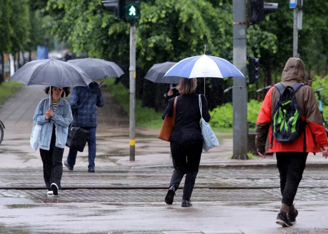 Iedzīvotāji vērtē – kurā Latvijas valstspilsētā dzīve visdrošākā, kura sakoptākā, bet kurā vislielākās grūtības nomaksāt rēķinus