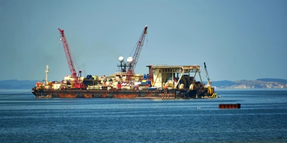 ФОТО: со дна Балтийского моря поднят загадочный объект — его нашли у взорванного газопровода