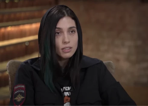 В РФ объявлена в розыск участница Pussy Riot Надежда Толоконникова