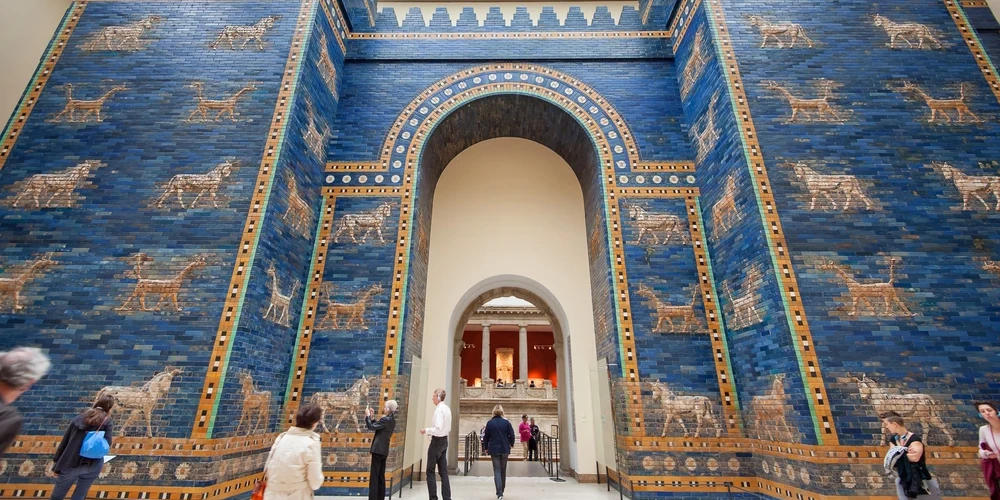 Pasaulslavenais Pergamas muzejs Berlīnē tiks slēgts uz renovācijas laiku