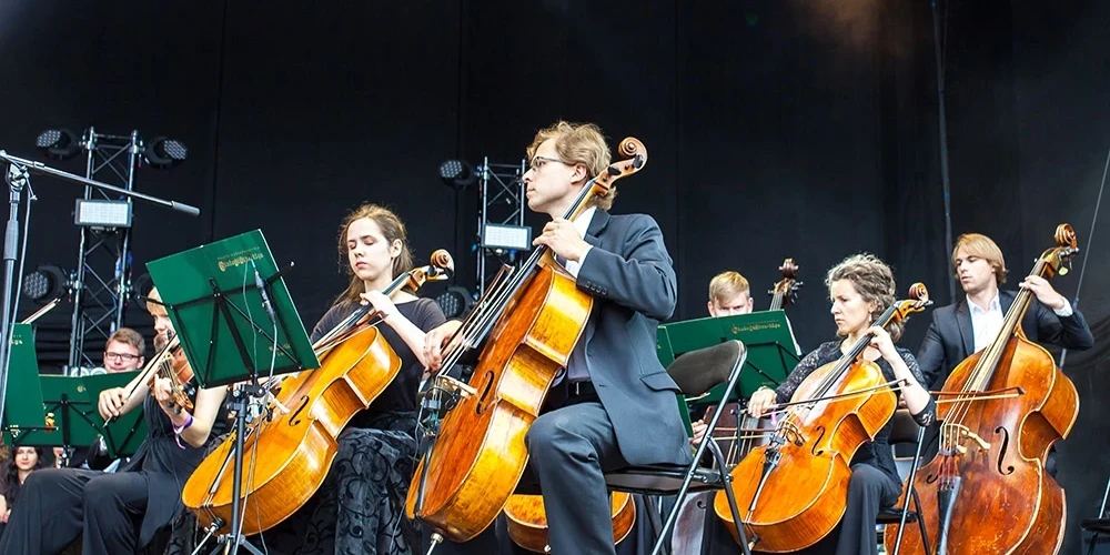Музыканты оркестра Sinfonietta Rīga (Фото: LETA)