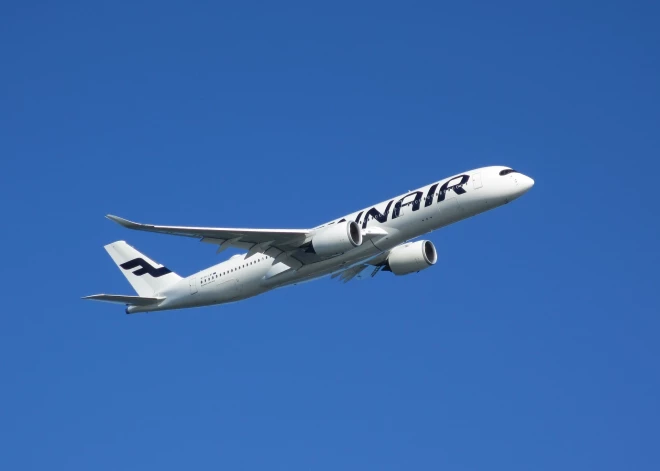 Vīrieti uz "Finnair" lidmašīnas klāja sagaida nepatīkams pārsteigums 136 eiro vērtībā