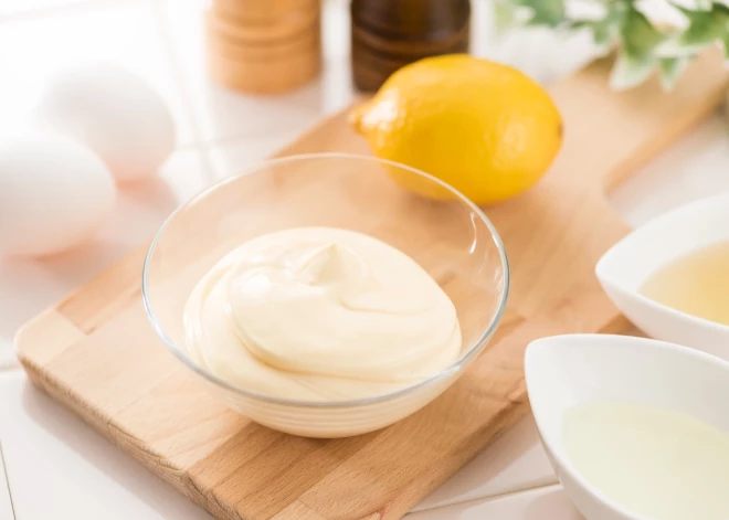 Majonēze – viens no neveselīgākajiem pārtikas produktiem! Kādu ļaunumu tā slēpj?
