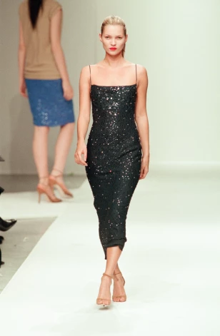 Keita Mosa Narciso Rodriguez modes skatē, 1997. gads.