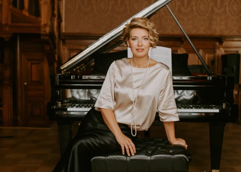 Полина Осетинская возвращается в Латвию с двумя концертами