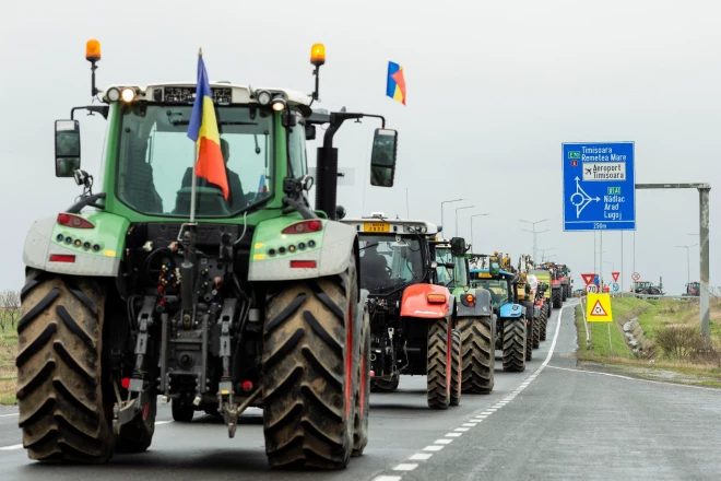 Rumānijas lauksaimnieki Rumānijā 2023. gada 7. aprīlī. 