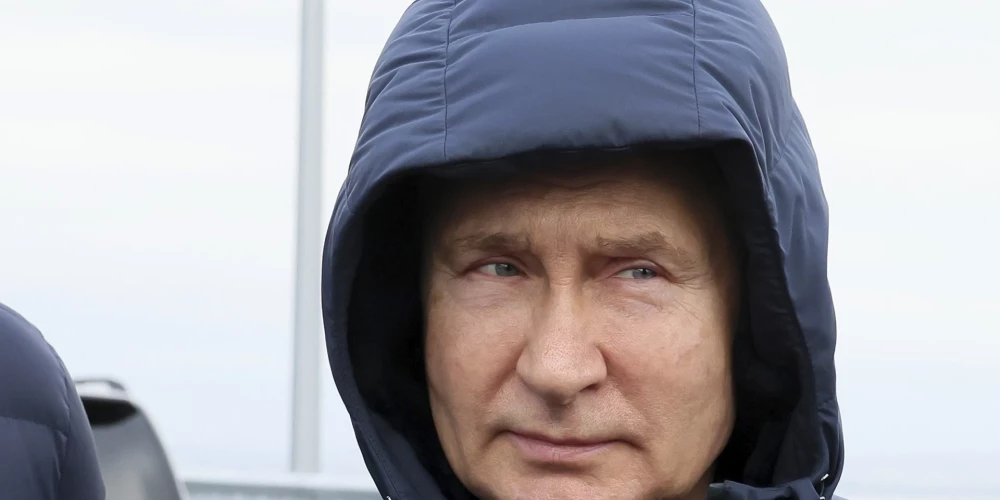 Podoļaks: Krievijas elites varētu veikt sazvērestību pret Putinu
