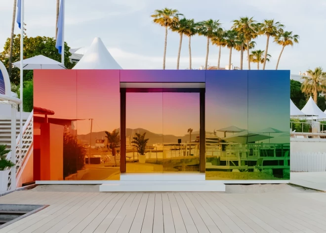 Стеклянная радуга Германа Эрмича. В Риге открылась выставка одного из самых известных в мире латвийских дизайнеров