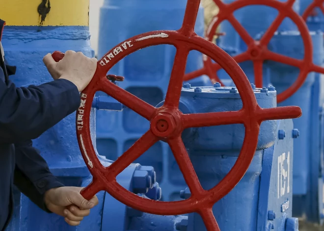 Ukrainas "Naftogaz" uzvarējis tiesā par piecu miljardu dolāru piedzīšanu no Krievijas