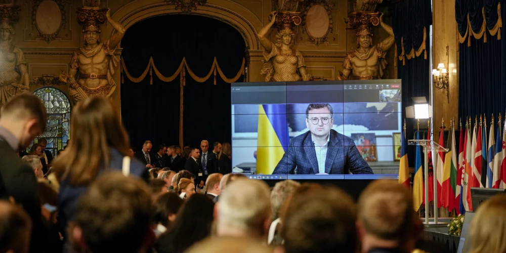 Ukraina aicina Melno jūru pārvērst par "NATO jūru"