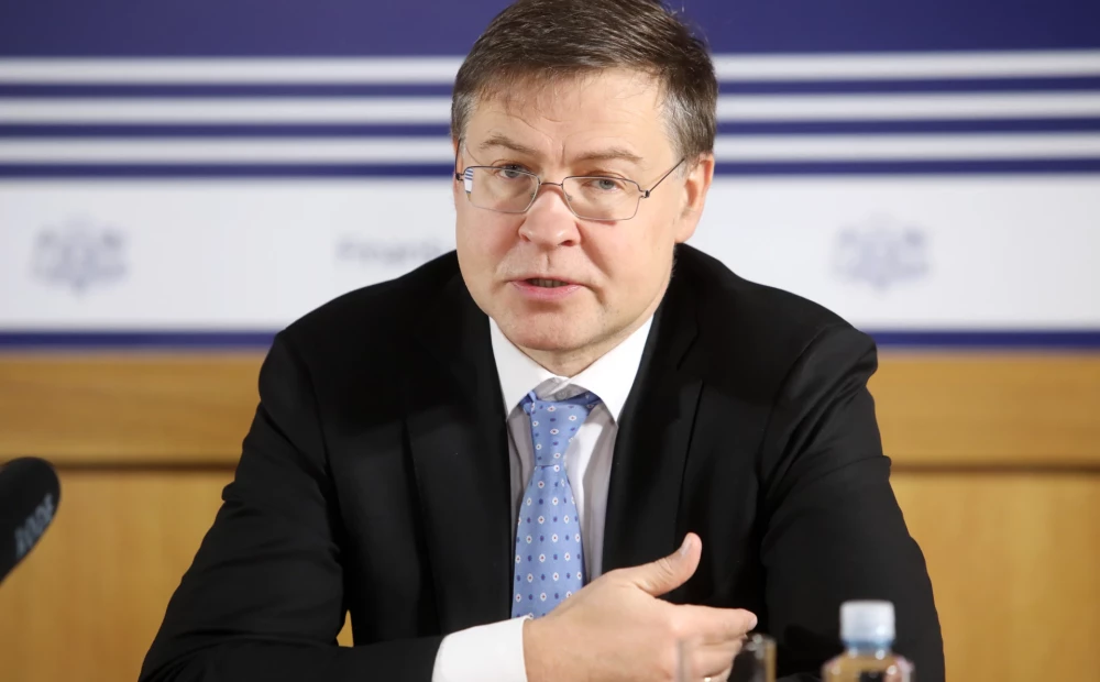 “Dombrovskis Reports Funding Progress for Ukraine’s Reconstruction Needs”