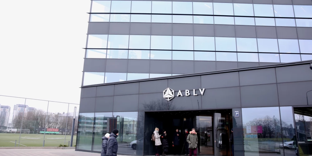 "ABLV Bank" tiesā prasa piedzīt 414,7 miljonus eiro no ECB un Vienotā noregulējuma valdes