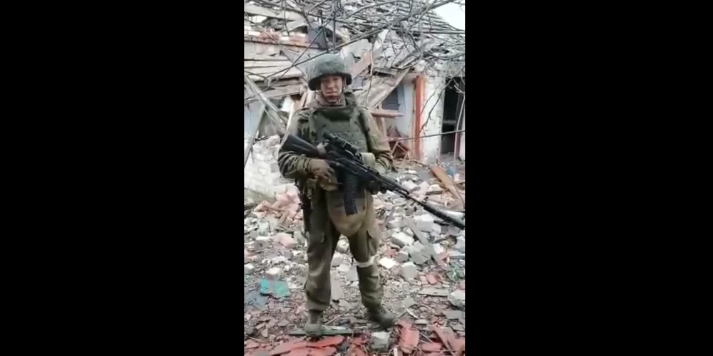 Savu kriminālvajāšanu mērs visādi citādi cēlas muldēšanas piepildītajā monologā nepiemin. Jāteic gan, ka mērs ir paguvis pietiekami iespaidīgi apbruņoties.