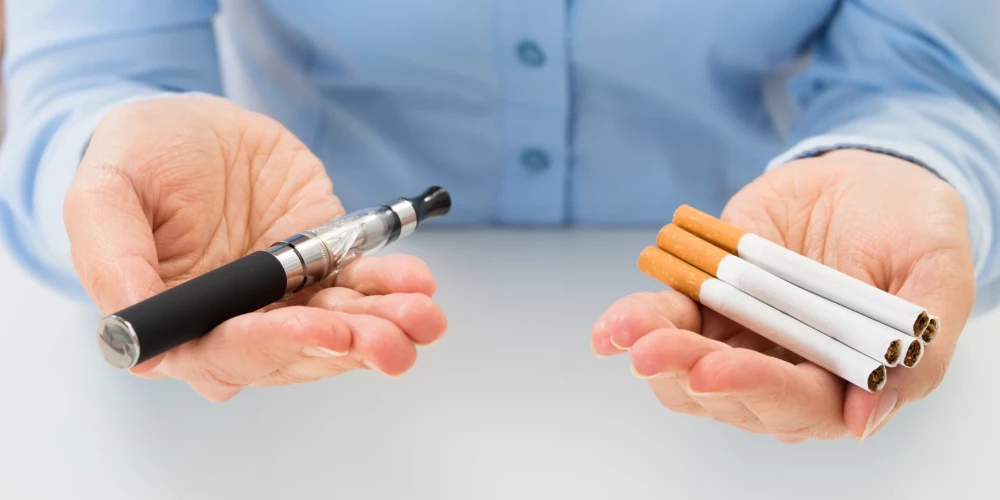 Citāda cīņa pret smēķēšanu: britu valdība tērēs 60 miljonus, lai dāvinātu smēķētājiem e-cigaretes