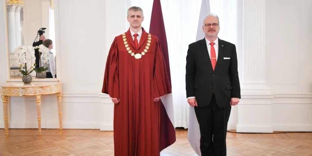 Augstākās tiesas tiesnešu rindas papildina Darapoļskis