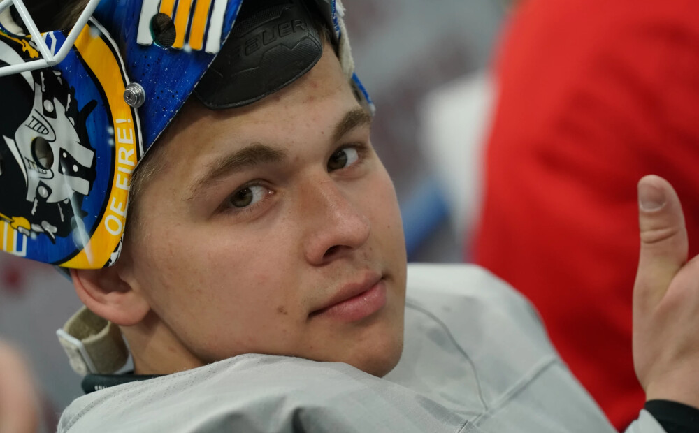 Latvijas Hokeja federācijai izdodas uz izlasi atsaukt vārtsargu, kuram bija gaidāmas AHL izslēgšanas spēles