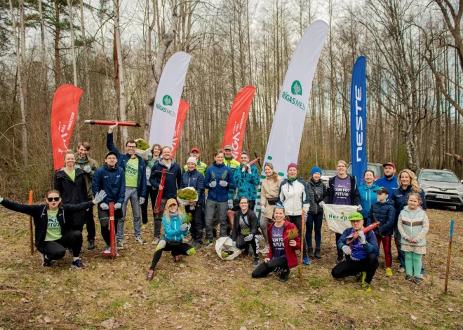 Rimi Rīga maratons stāda mežu.