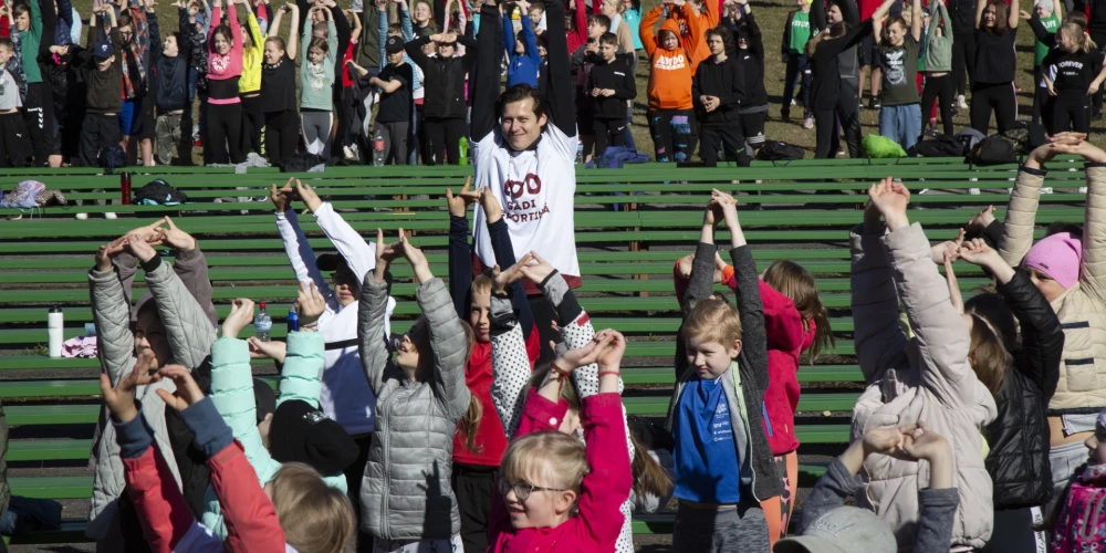 Piektdien visā Latvijā vairāk nekā 160 000 dalībnieku vingros Olimpiskajā dienā