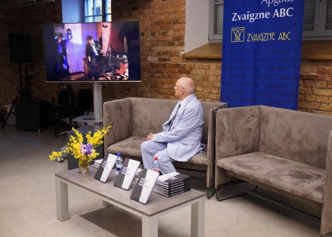 Tālivalža Margēviča grāmatas "Dzīves melnā montāža" prezentācija (foto: Mārtiņš Ziders)