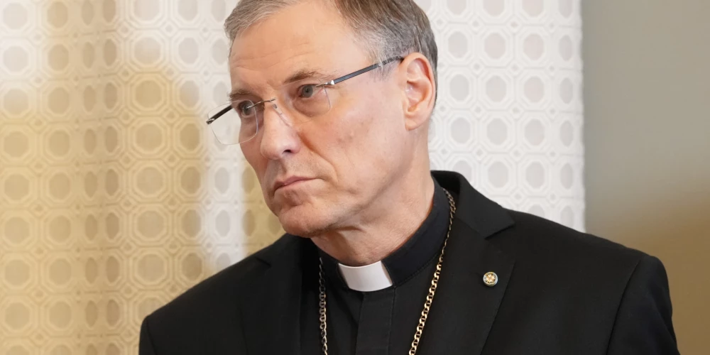 Stankevičs aicina saglabāt priestera labo slavu līdz spriedumam lietā par iespējamu seksuālu vardarbību pret bērnu