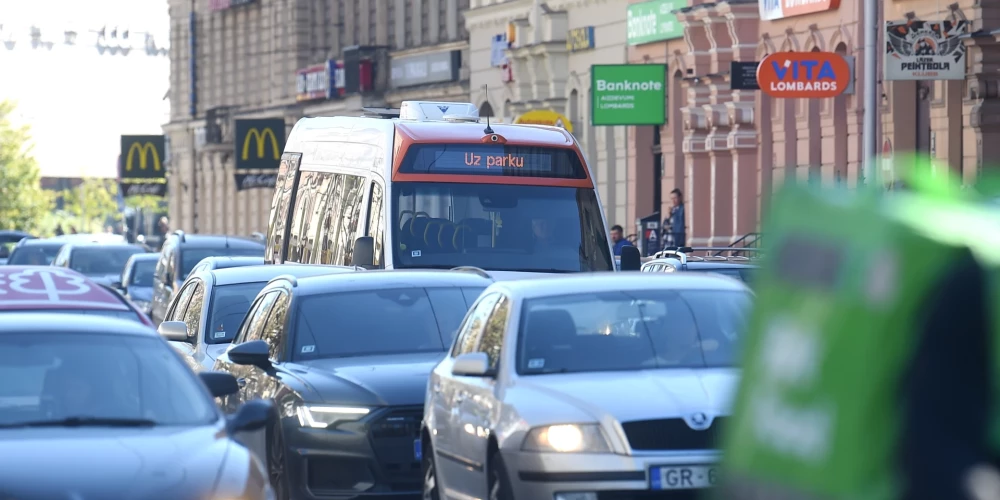 LIZDA organizētā gājiena laikā ierobežos satiksmi Rīgas centrā