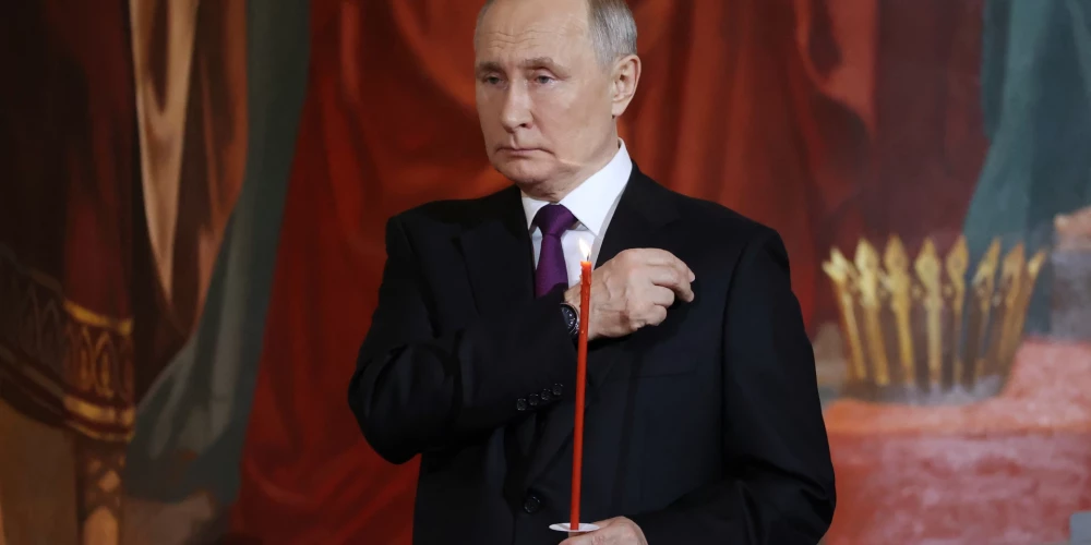 Ārsti nezina, kā izārstēt Putinu: izskan kārtējās runas par Krievijas vadoņa veselības stāvokļa pasliktināšanos