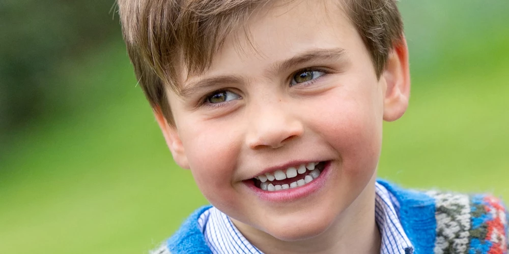 День рождения принца Луи: Кейт Миддлтон опубликовала новые фото своего младшего сына