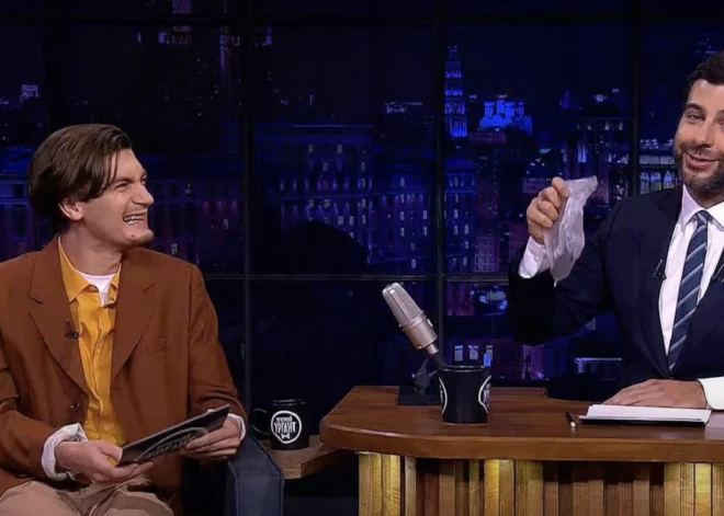 "Надо долбить в одно и то же место, тогда все получится": Александр Гудков о возвращении "Вечернего Урганта" в эфир