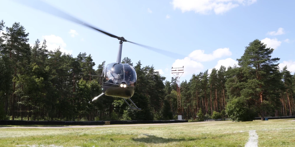   В Литве задержан прибывший из Латвии частный вертолет, который должен был лететь в Россию