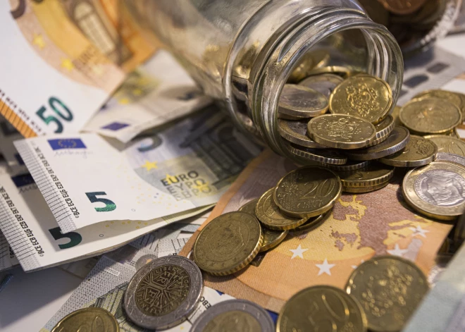 Cik daudz jāiegulda šodien, lai vecumdienās saņemtu algai līdzvērtīgu pensiju?