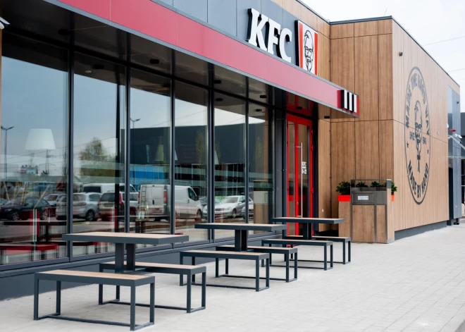 Dreiliņos druvis ver pirmais "drive-thru" KFC restorāns