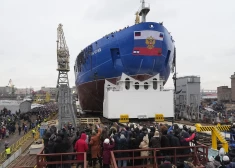 Krievijas kuģu būve uzsēžas uz sēkļa