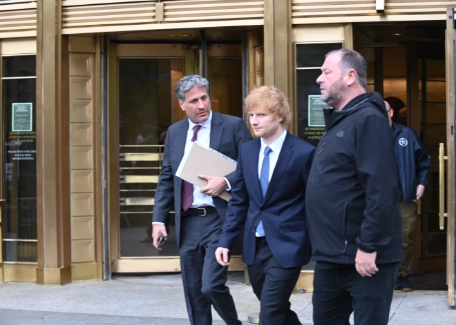 Eds Šīrans ieradies Ņujorkas tiesā – mūziķi vaino dziesmas zādzībā