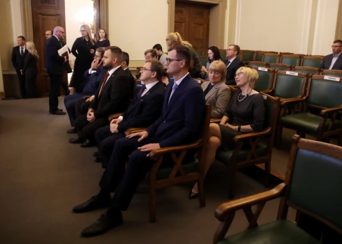 Депутаты Рижской думы спорят о переходе школ на латышский язык обучения