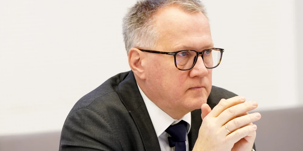 Finanšu ministrs Arvils Ašeradens. 