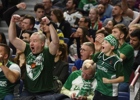 Ļoti neatlaidīgam basketbola līdzjutējam anulē biļeti uz spēli, jo viņš ir no Lietuvas