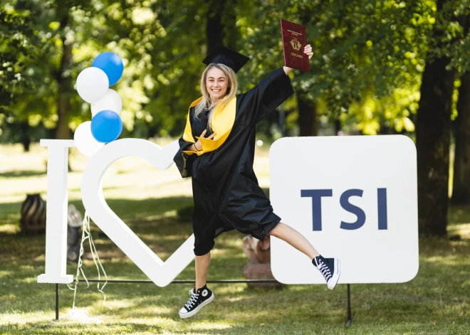 Kā bez maksas studēt prestižā privātajā augstskolā?