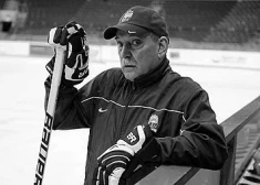 Mūžībā devies leģendārais Latvijas hokeja vārtsargs Mihails Vasiļonoks