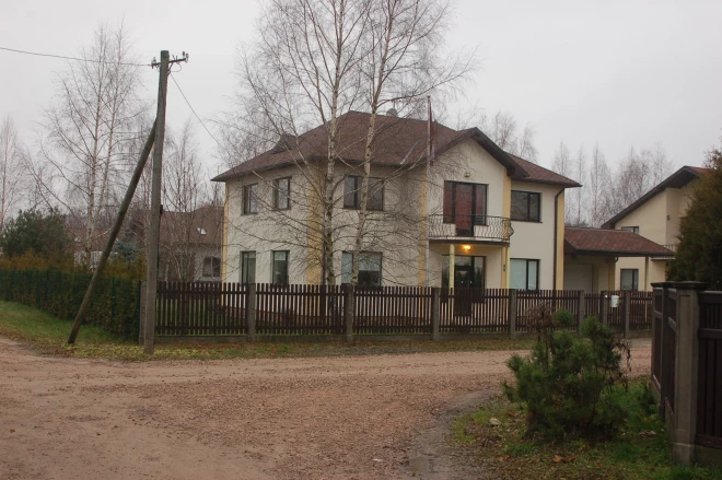 Дом Ивара Годманиса и Илзе Годмане-Петерсоне в Марупе. (Фото: из архива издательства Rīgas Vilni)