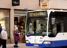 11T autobuss Krišjāņa Barona ielā.