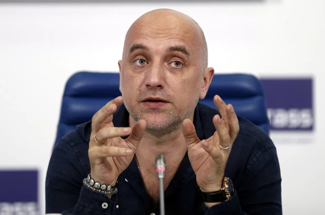 Mediji ziņo, ka Luhanskā karojušais Zahars Priļepins ir smagi ievainots.