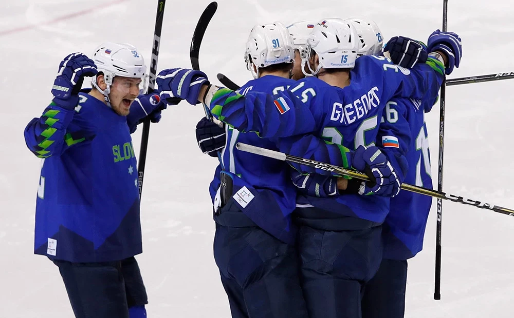 Latvias rival Slovenia vil også ta med hockeyspillere som spiller i okkupasjonsligaen til Riga