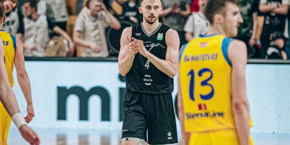 "VEF Rīga" basketbolisti viesos uzvar "Ventspili" un izlīdzina rezultātu finālsērijā