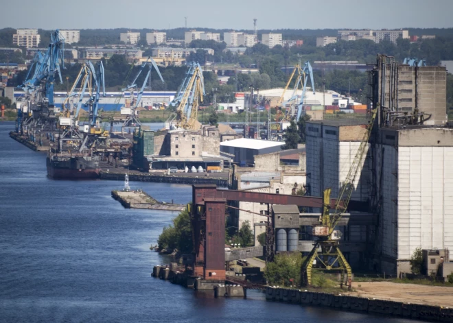 Rīgas ostas valdes priekšsēdētāja nomaiņa aizķeras aiz Tieslietu ministrijas iebildēm