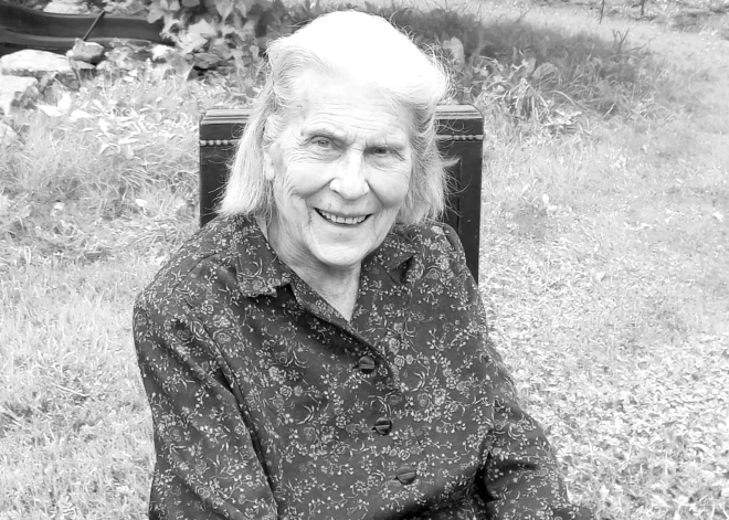 Mūžībā devusies tulkotāja Elga Sakse